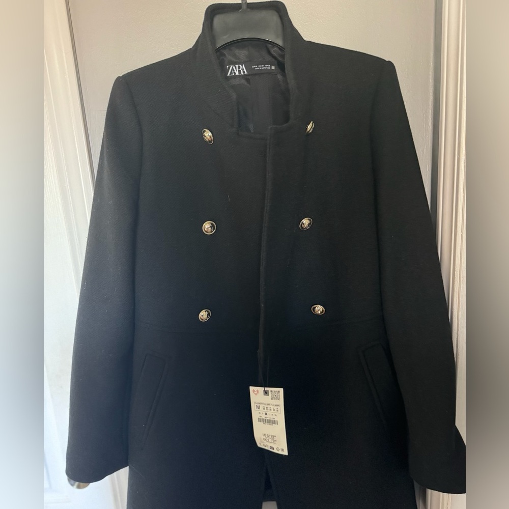 I'm selling a black winter coat